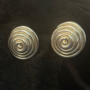 Vintage Premier Designs Earrings Silver Tone Twist Swirl Hypnotize Pizazz